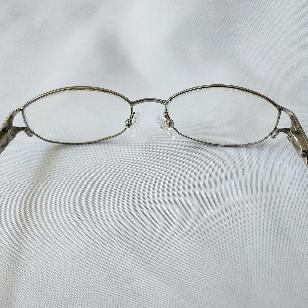 Tura Mod 579 Purple Silver Oval Eyeglass Frames Women 53-17-135 Geometric Temple